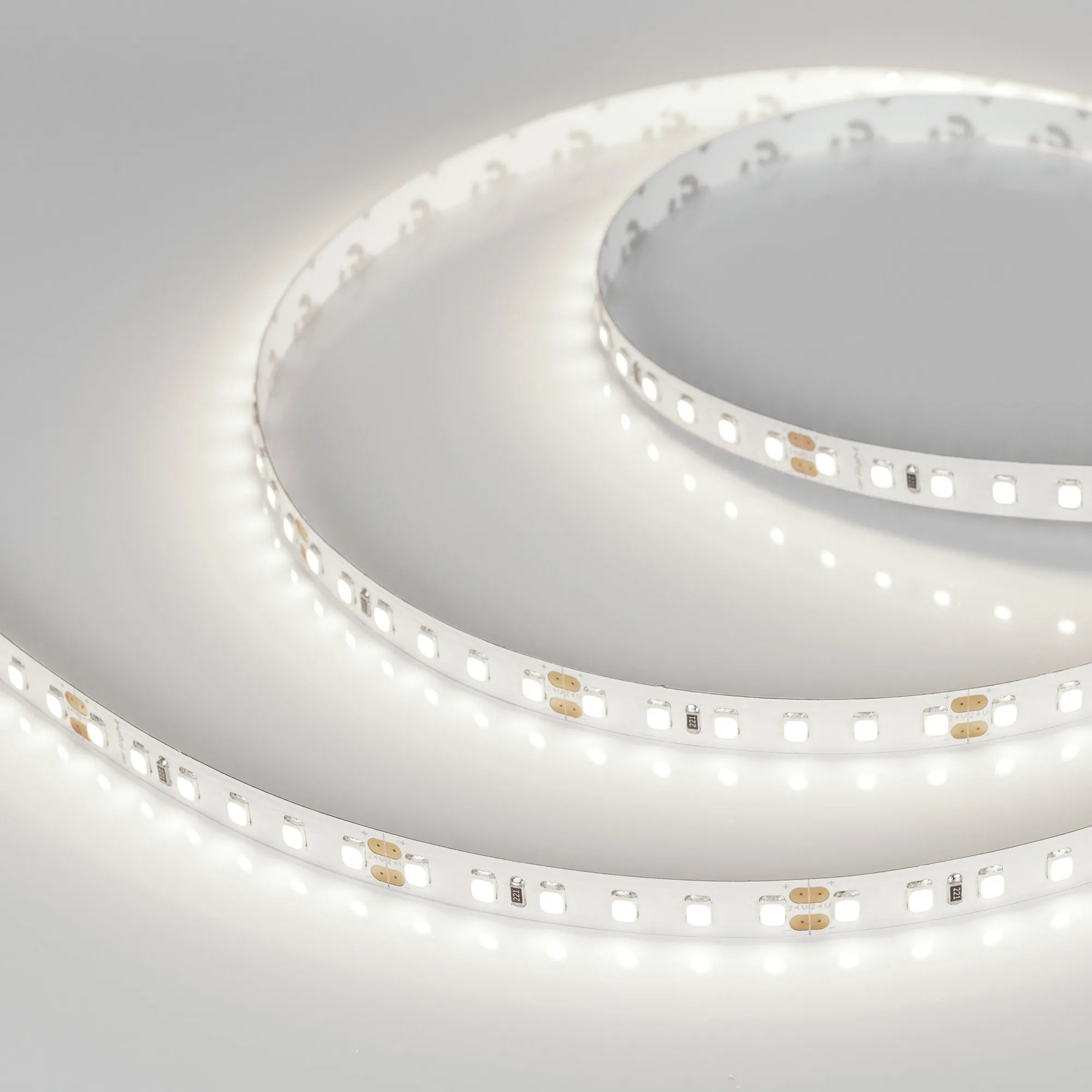 Лента светодиодная RT-A120-8mm 24V Day5000 (14.4 W/m, IP20, 2835, 5m) (Arlight, Открытый)