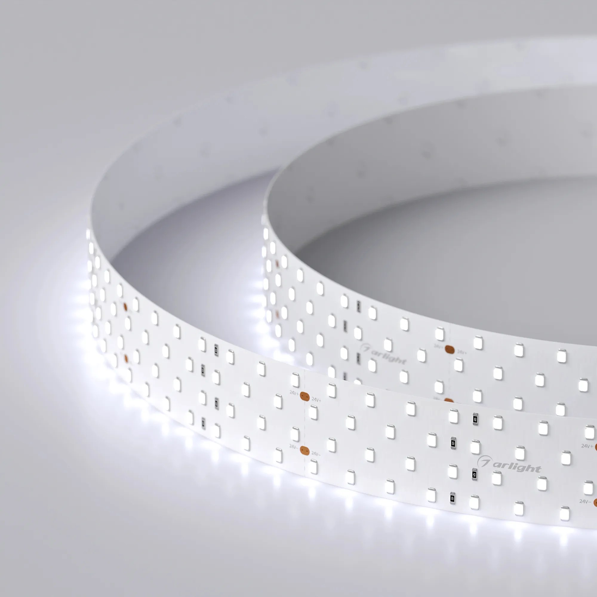 Лента светодиодная RT 2-2500 24V Cool 8K 4x2 (2835, 700 LED, LUX) (Arlight, 30 Вт/м, IP20)