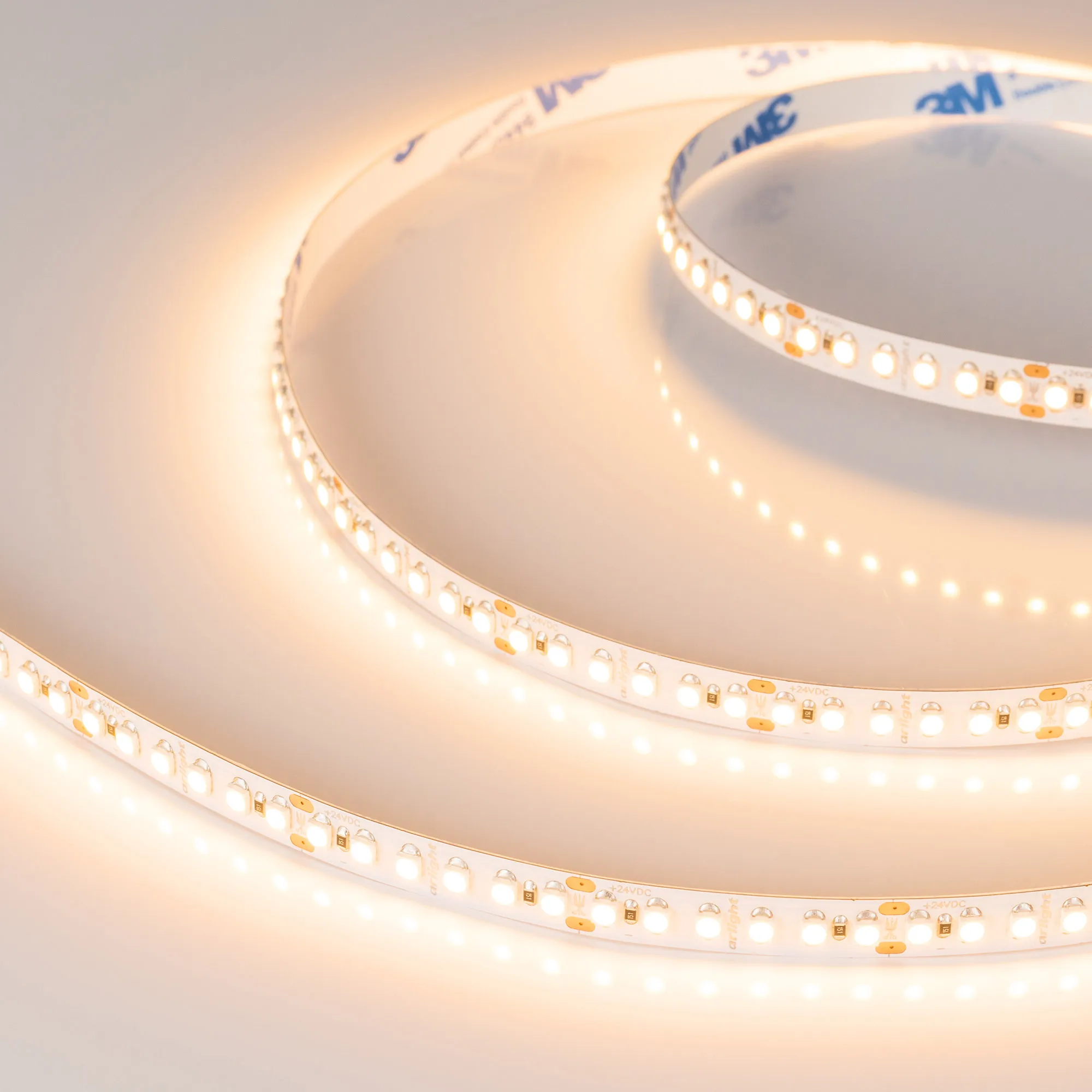 Лента светодиодная RT-A180-8mm 24V Warm2700 (14.4W/m, IP20, 3528, 5m) (Arlight, 14.4 Вт/м, IP20)